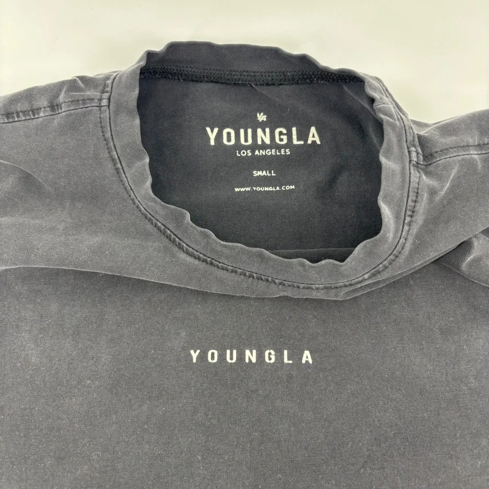 YoungLA Graphic T-Shirt Mens Small Black Excellent Pantone Graffiti Boxy Fit - Picture 2 of 7